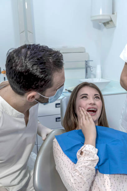 Best Cracked Tooth Emergency Dentist  in Westmoreland, TN